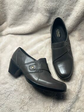Clarks Bendables Size 7 W